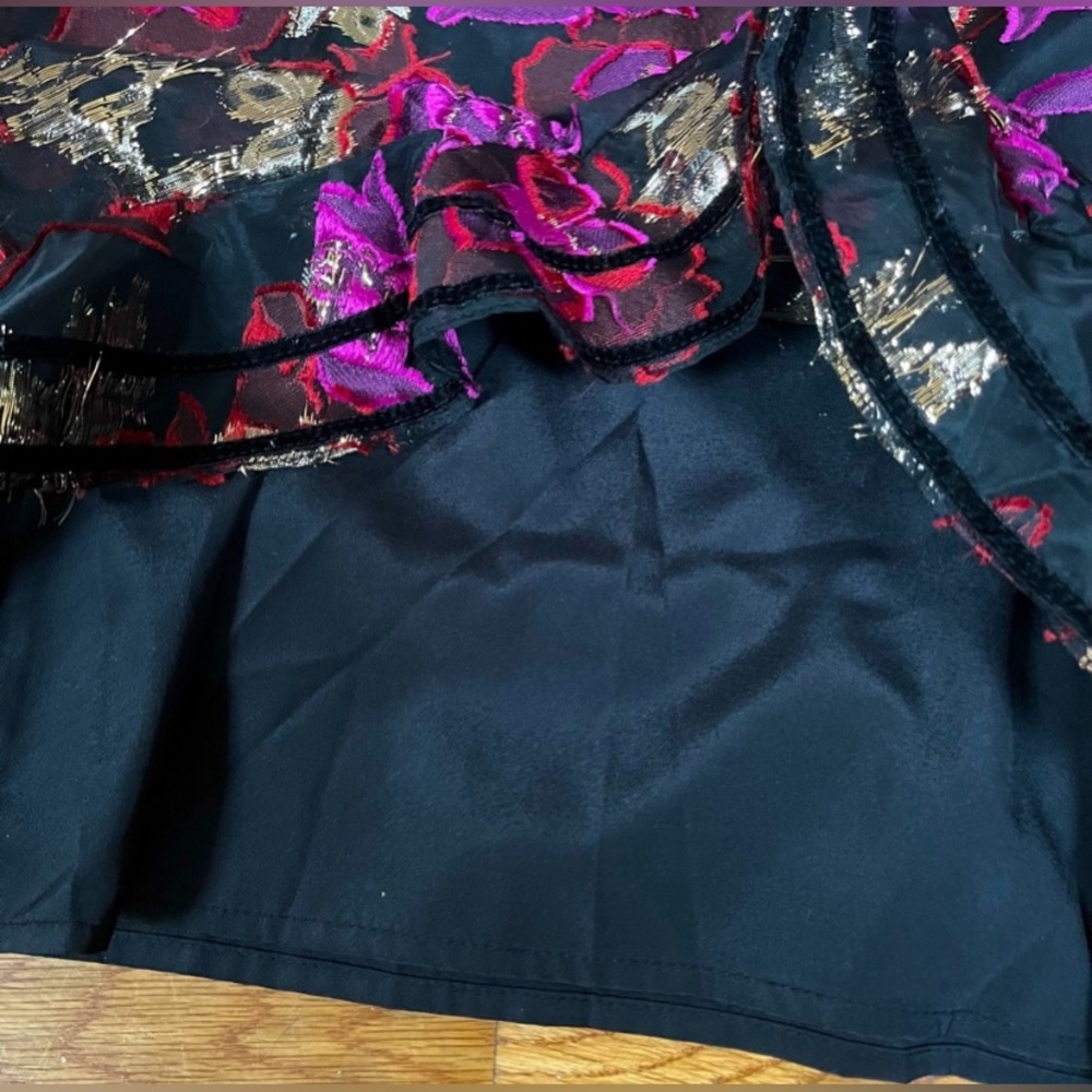 Tularosa Floral & Sequin Ruffle Mini Dress XS New with Tags - Picture 7 of 10
